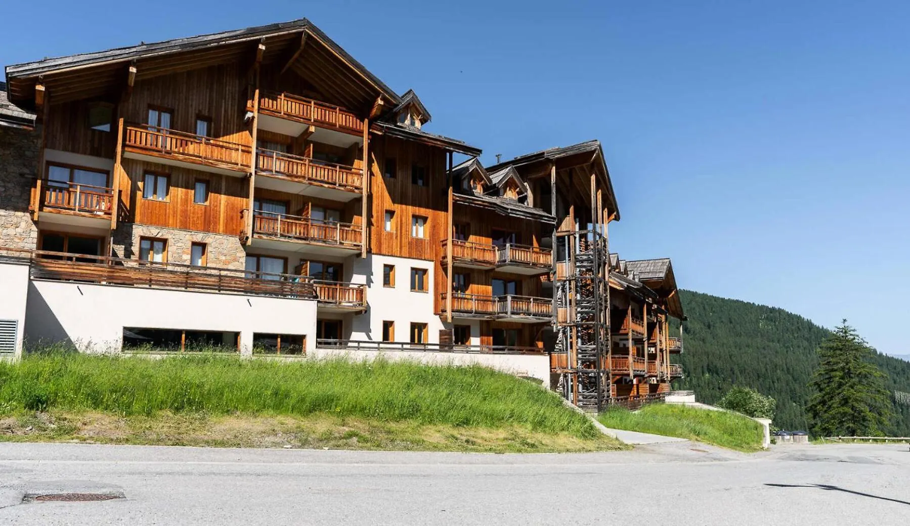 Residence Le Balcon Des Airelles - Appartement Chaleureux Au Coeur Des Orres 1800 Mae-3661 Les Orres France